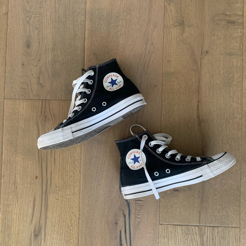 Black high top converse
